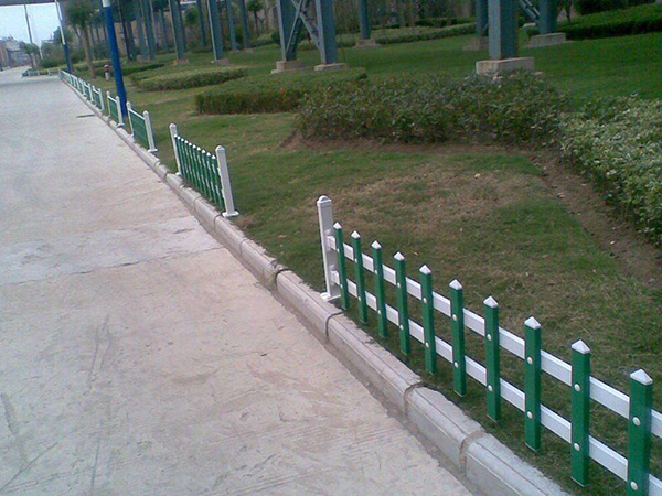 綠化帶護(hù)欄